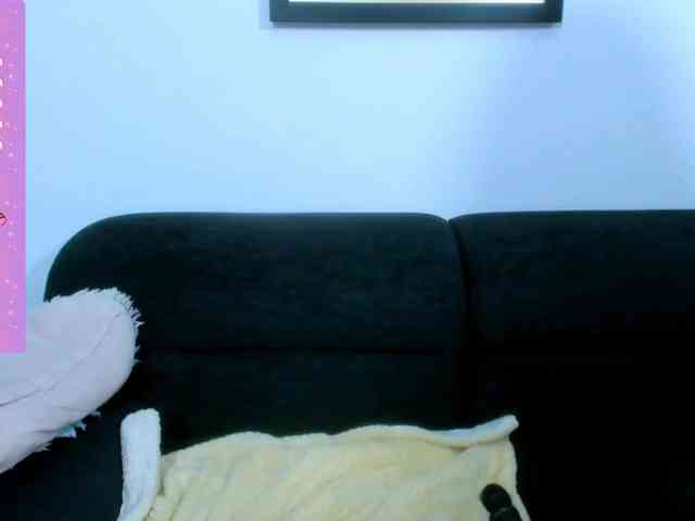 EllaDavs webcam