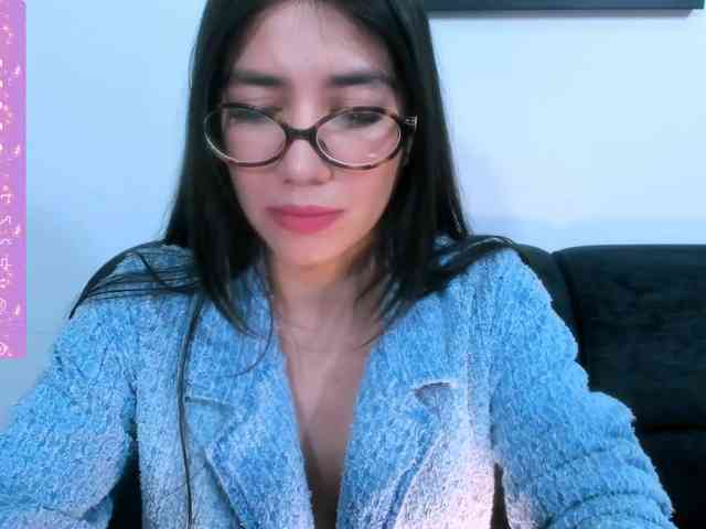EllaDavs webcam