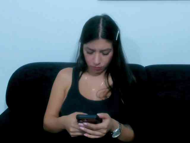 EllaDavs webcam