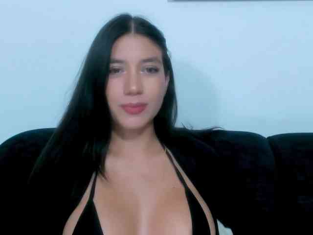EllaDavs webcam