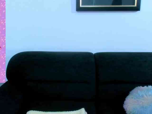 EllaDavs webcam
