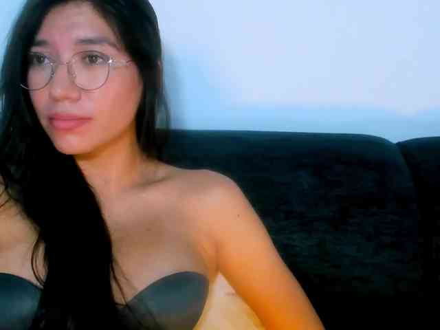 EllaDavs webcam