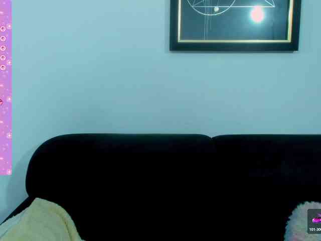 EllaDavs webcam