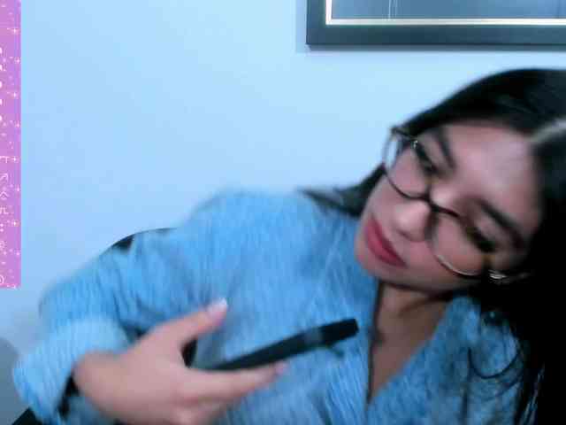 EllaDavs webcam