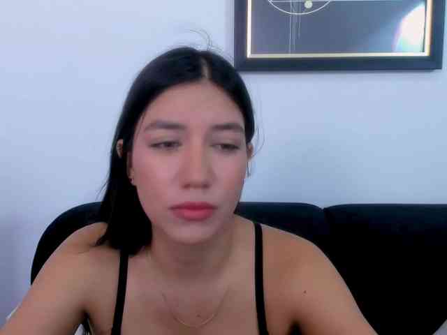 EllaDavs webcam