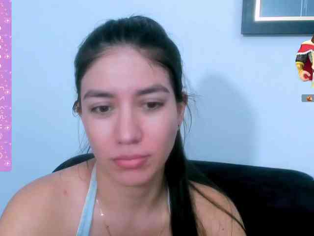EllaDavs webcam