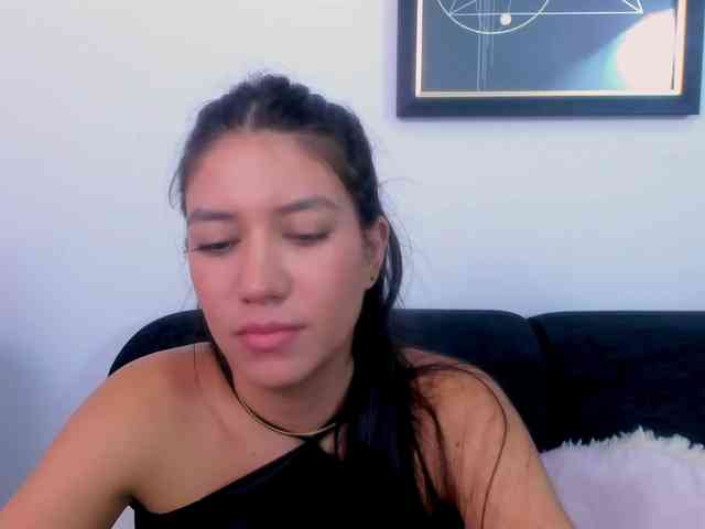 EllaDavs webcam