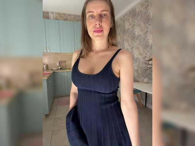 Incredible123 live cam on BongaCams