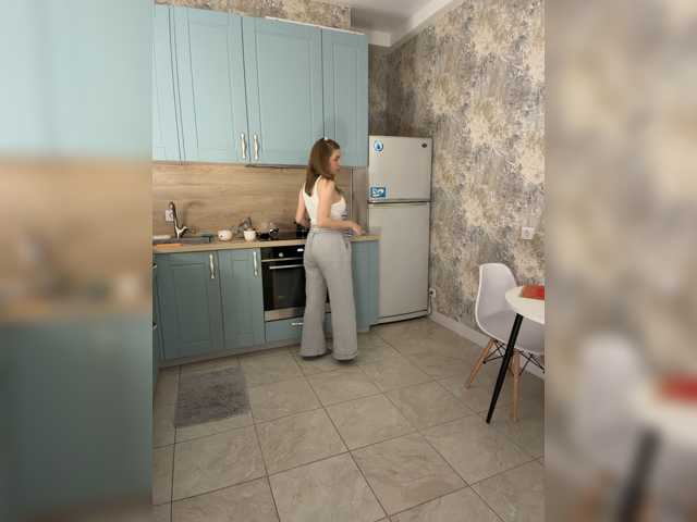 Incredible123 live cam on BongaCams