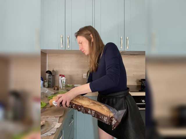 Incredible123's BongaCams show and profile