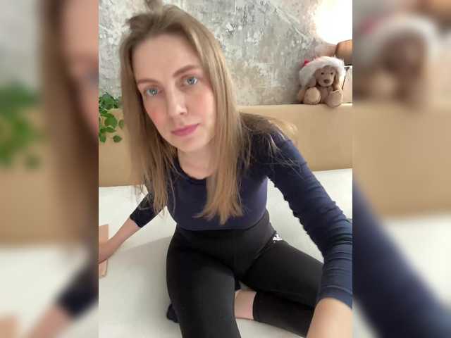 Incredible123's BongaCams show and profile