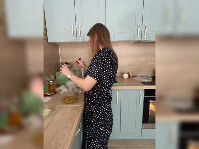 Incredible123's BongaCams show and profile