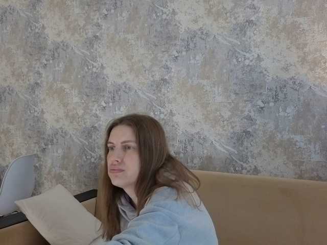 Incredible123's BongaCams show and profile