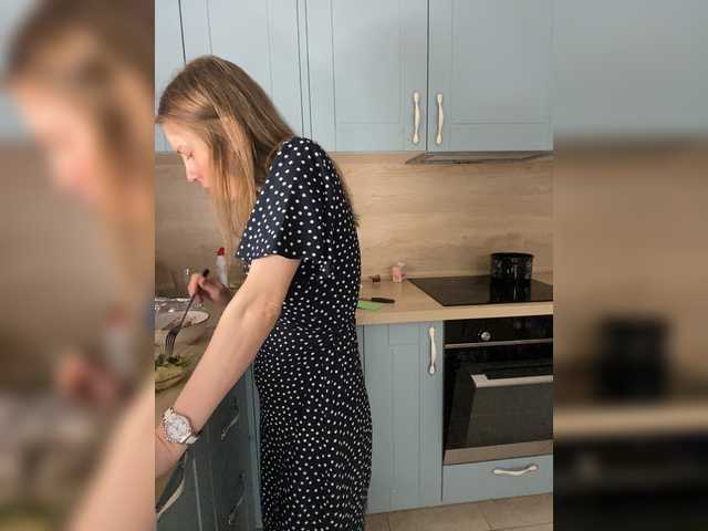 Incredible123's BongaCams show and profile