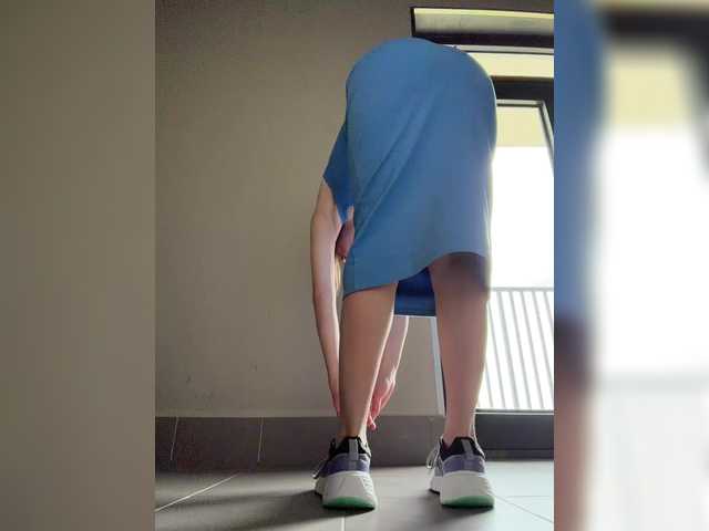 Incredible123 live cam on BongaCams