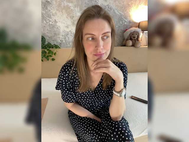 Incredible123's BongaCams show and profile