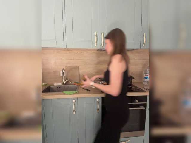Incredible123 live cam on BongaCams
