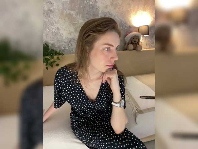 Incredible123's BongaCams show and profile