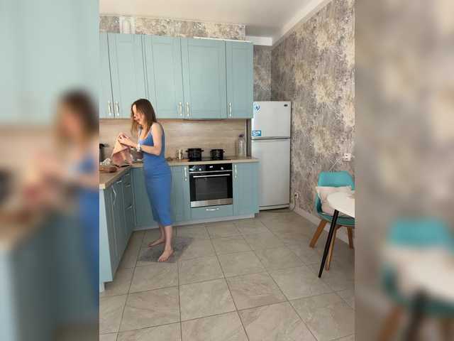 Incredible123 live cam on BongaCams