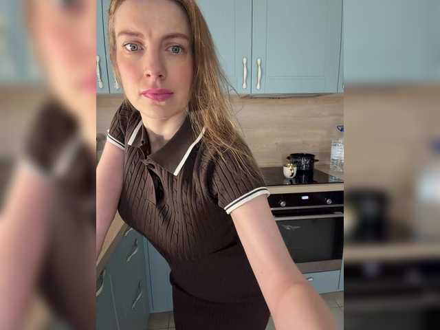 Incredible123 live cam on BongaCams