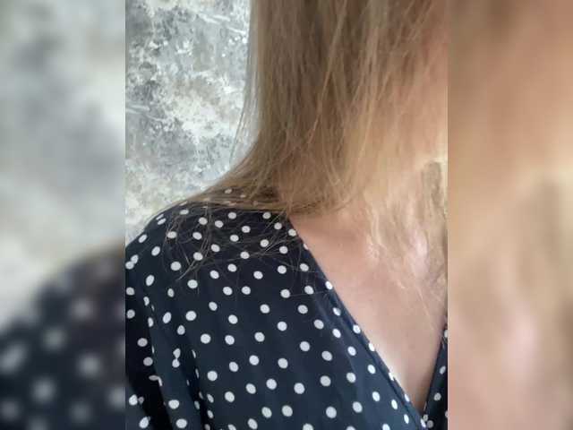 Incredible123's BongaCams show and profile