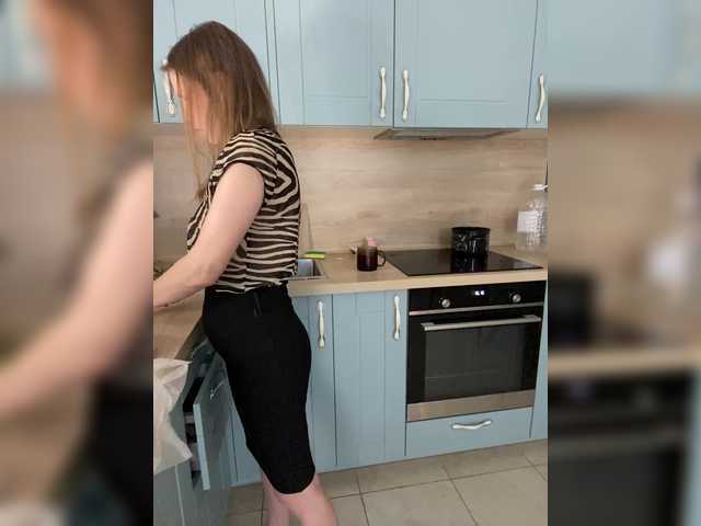  Incredible123 chat room