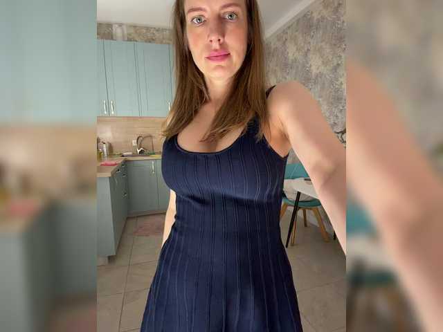 Incredible123 live cam on BongaCams