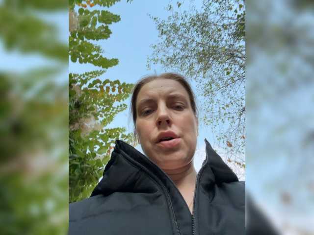 Incredible123, live now on BongaCams