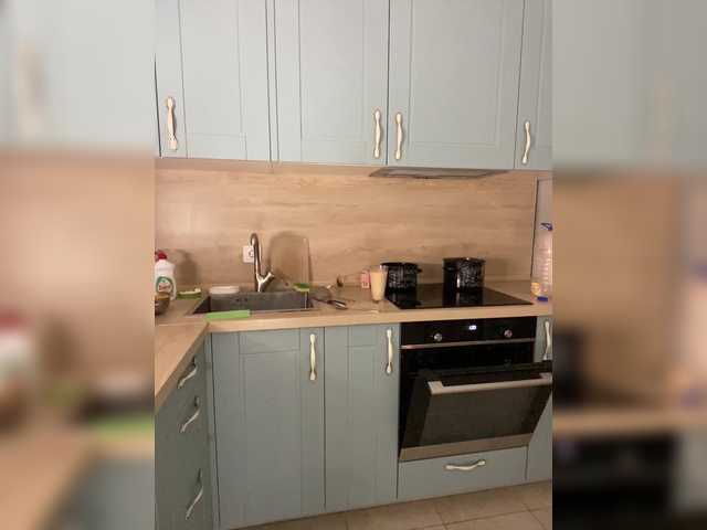 Incredible123's BongaCams show and profile