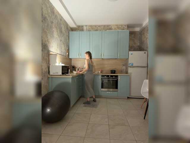 Incredible123, en vivo ahora en BongaCams