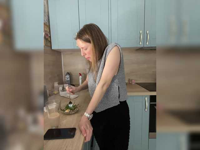  Incredible123 chat room