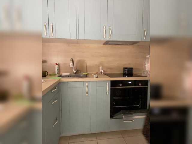 Incredible123's BongaCams show and profile