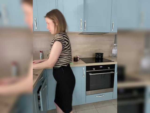 Incredible123's BongaCams show and profile