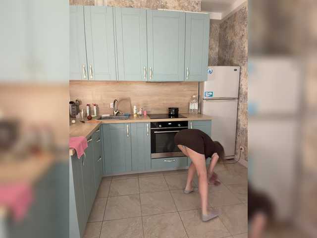 Incredible123 live cam on BongaCams