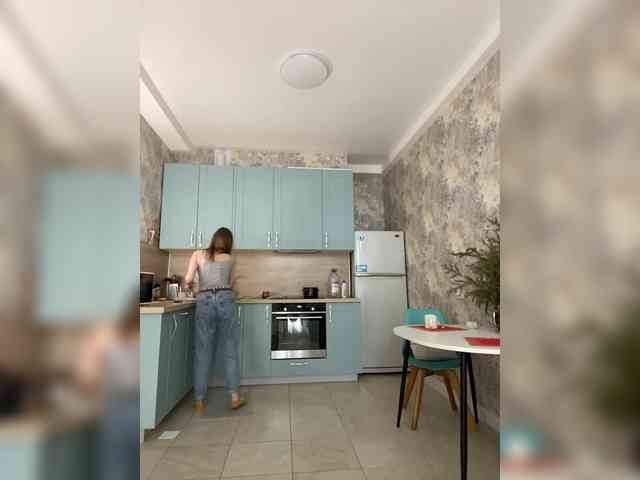 chatting Incredible123