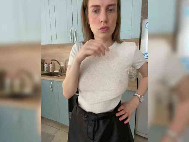 Эта модель сейчас онлайн. Incredible123