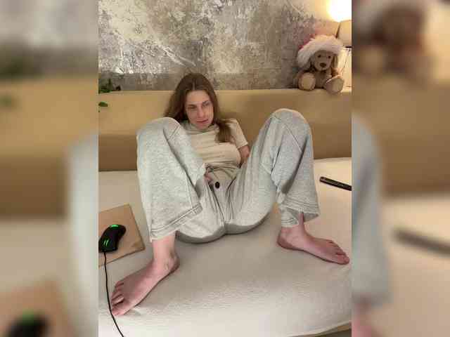 Incredible123 Live Webcam on BongaCams