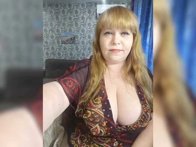 Svetlanka04 live cam preview
