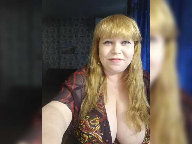 Svetlanka04 live cam on BongaCams