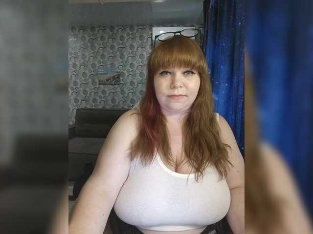 Svetlanka04 live cam on BongaCams