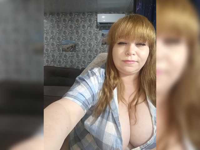 Svetlanka04 live cam on BongaCams