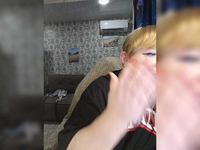 Svetlanka04 live cam on BongaCams