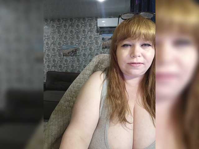 Svetlanka04 live cam on BongaCams