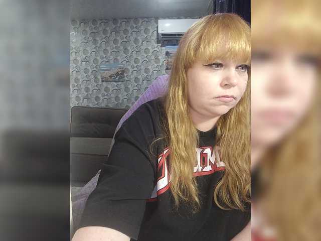 Svetlanka04 live cam on BongaCams