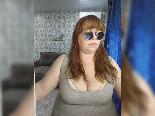 Svetlanka04 live cam on BongaCams