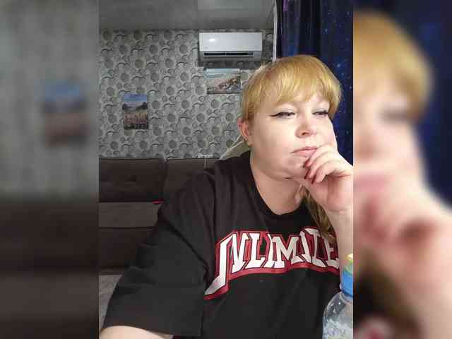 Svetlanka04 webcam