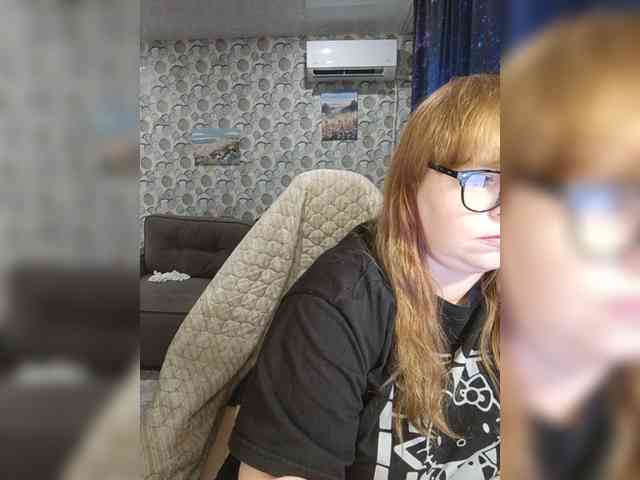 Svetlanka04 webcam