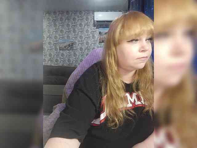 Svetlanka04 webcam