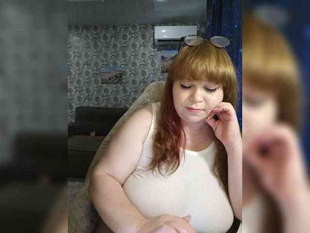 Svetlanka04 webcam