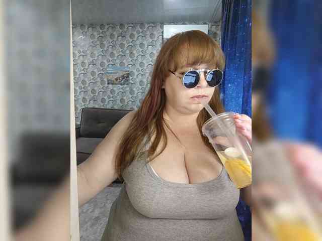 Svetlanka04 webcam